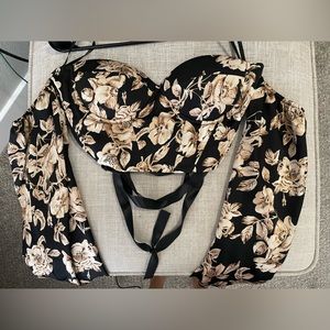 Cute corset crop top!